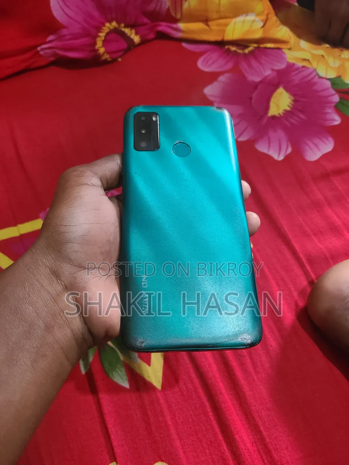 Walton 32 GB Green