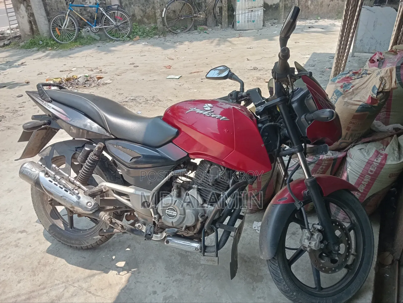 Bajaj Pulsar 150 2016 Red