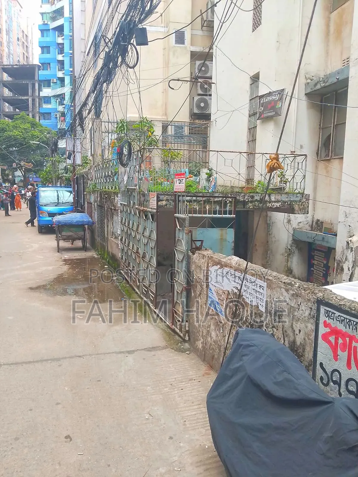 16-Bedroom House in Panthapath for Sale