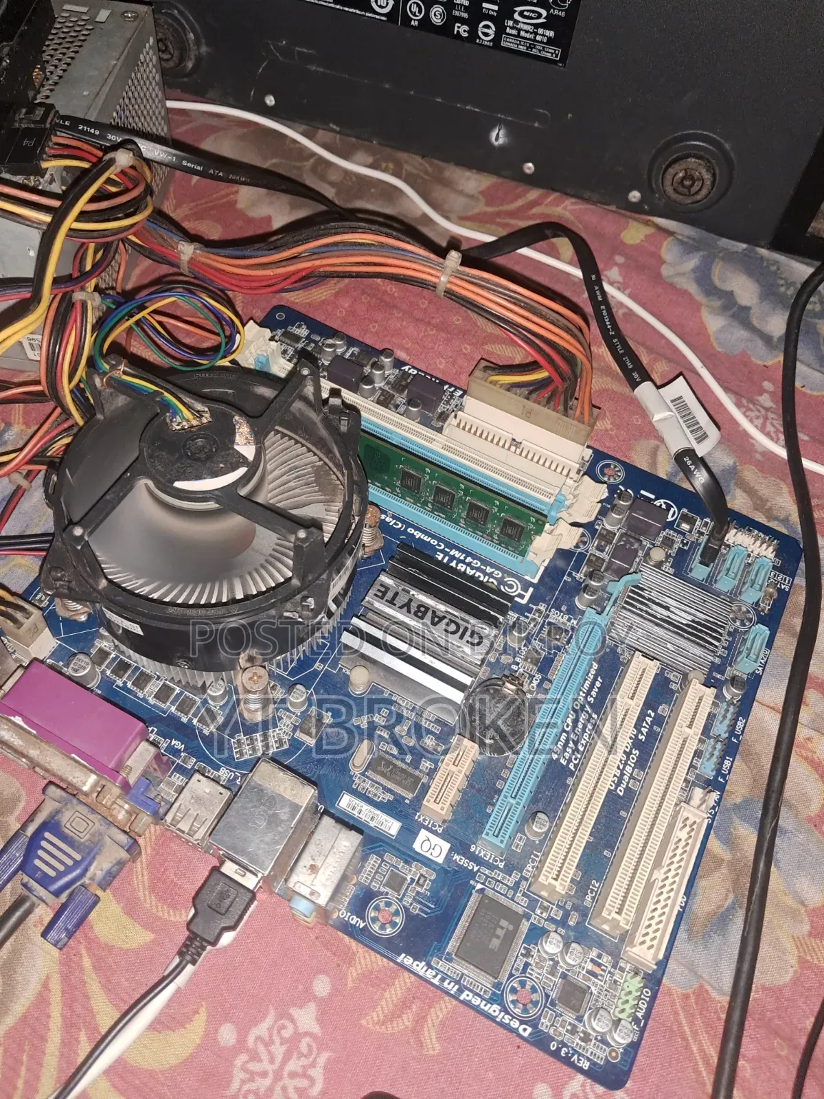 Desktop Computer Gigabyte GB-BXi7G3-760 2GB Intel Core 2 Duo HDD 256GB