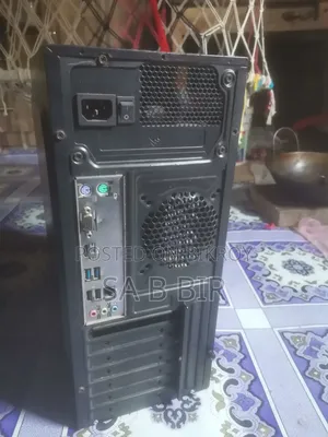 Gigabyte GA-H110MSTX-HD3-ZK 8GB Intel Core I5 HDD+SSD 6T