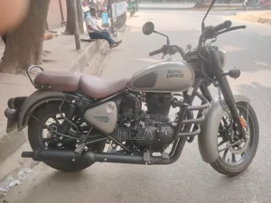 Royal Enfield Classic 350 2025 Gray