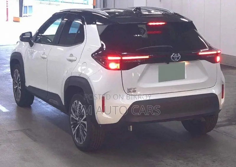 Toyota Yaris Cross 1.5 Hybrid FWD 2021 Pearl