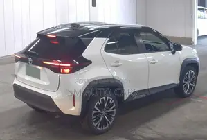 Toyota Yaris Cross 1.5 Hybrid FWD 2021 Pearl