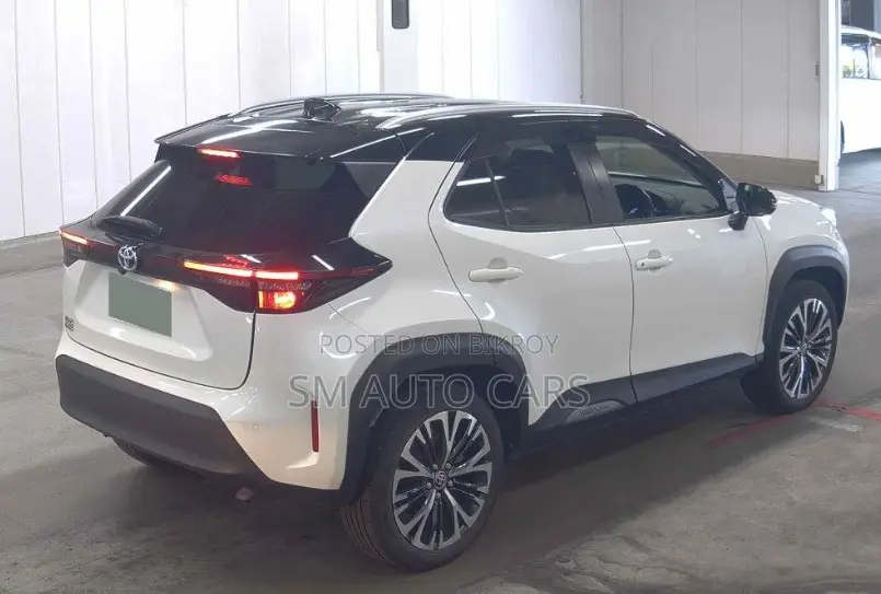 Toyota Yaris Cross 1.5 Hybrid FWD 2021 Pearl