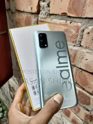 Realme 128 GB Silver
