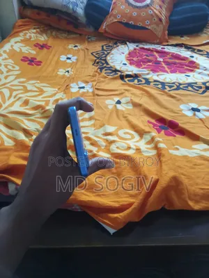 নতুন ইনফিনিক্স হট ৬০আই ২৫৬ জিবি নীল