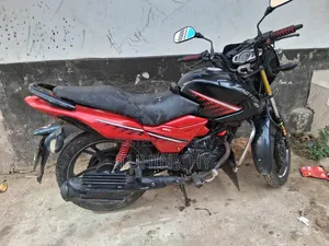 হিরো ইগনিটর ২০১৮ কালো