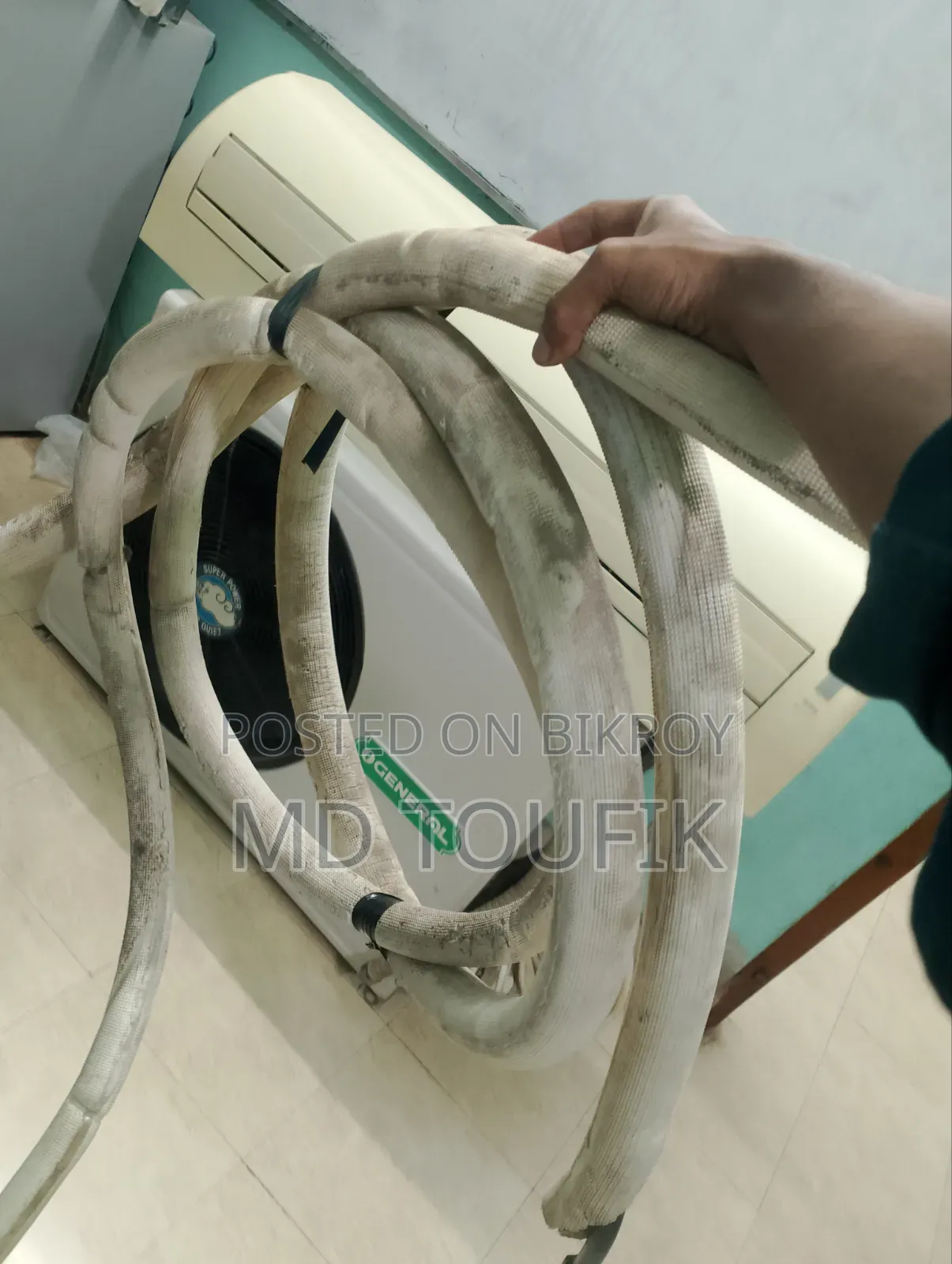 এসি বিক্রি করা হবে সব ওকে ১.৫ টন জেনারেল কোম্পানি গ্যাস আর-২২ এর