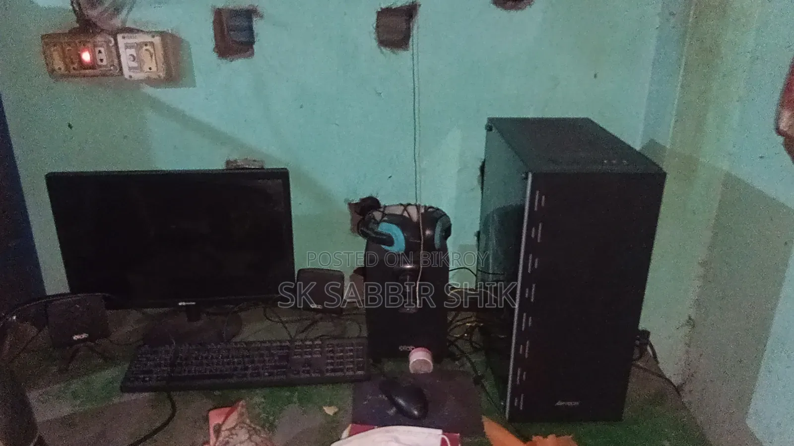 Desktop Computer 8GB Intel Core I3 SSHD+SSD 500GB