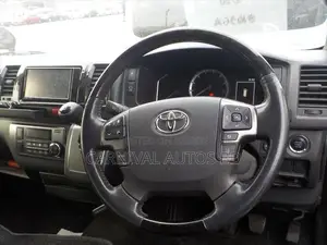 Toyota HiAce 2021 Gray