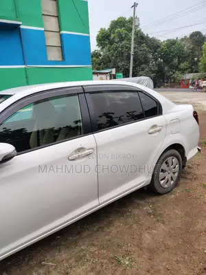 Toyota Axio 1.5 Hybrid 2 Wheel Drive 2015 White