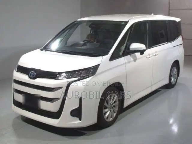 Toyota Noah 2022 Pearl