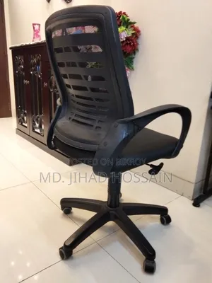 Akhtar Brand Office Chair for Sale, Comfortable Cushion Seat