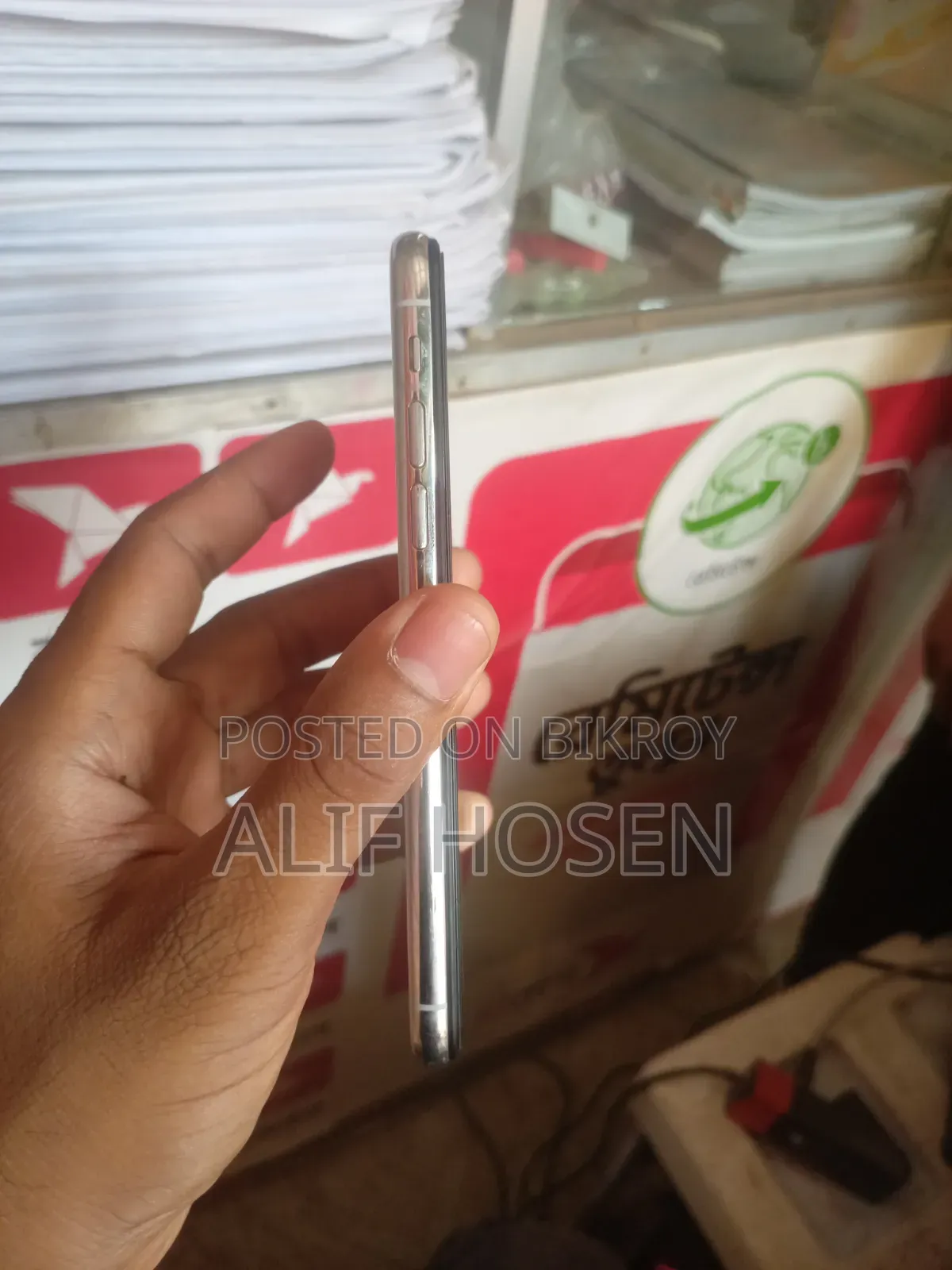 Apple iPhone X 256 GB White