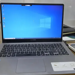 Laptop Asus VivoBook S15 S530UN 4GB Intel Core I3 HDD 1TB