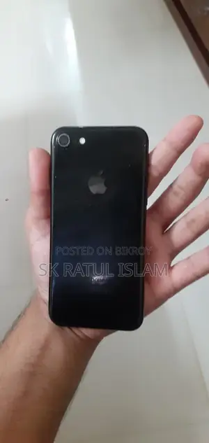 অ্যাপল আইফোন ৭ ২৫৬ জিবি ব্ল্যাক