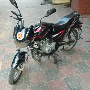 Bajaj Discover 125 2017 Red