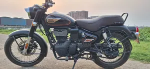 Royal Enfield Bullet 350 2025 Black