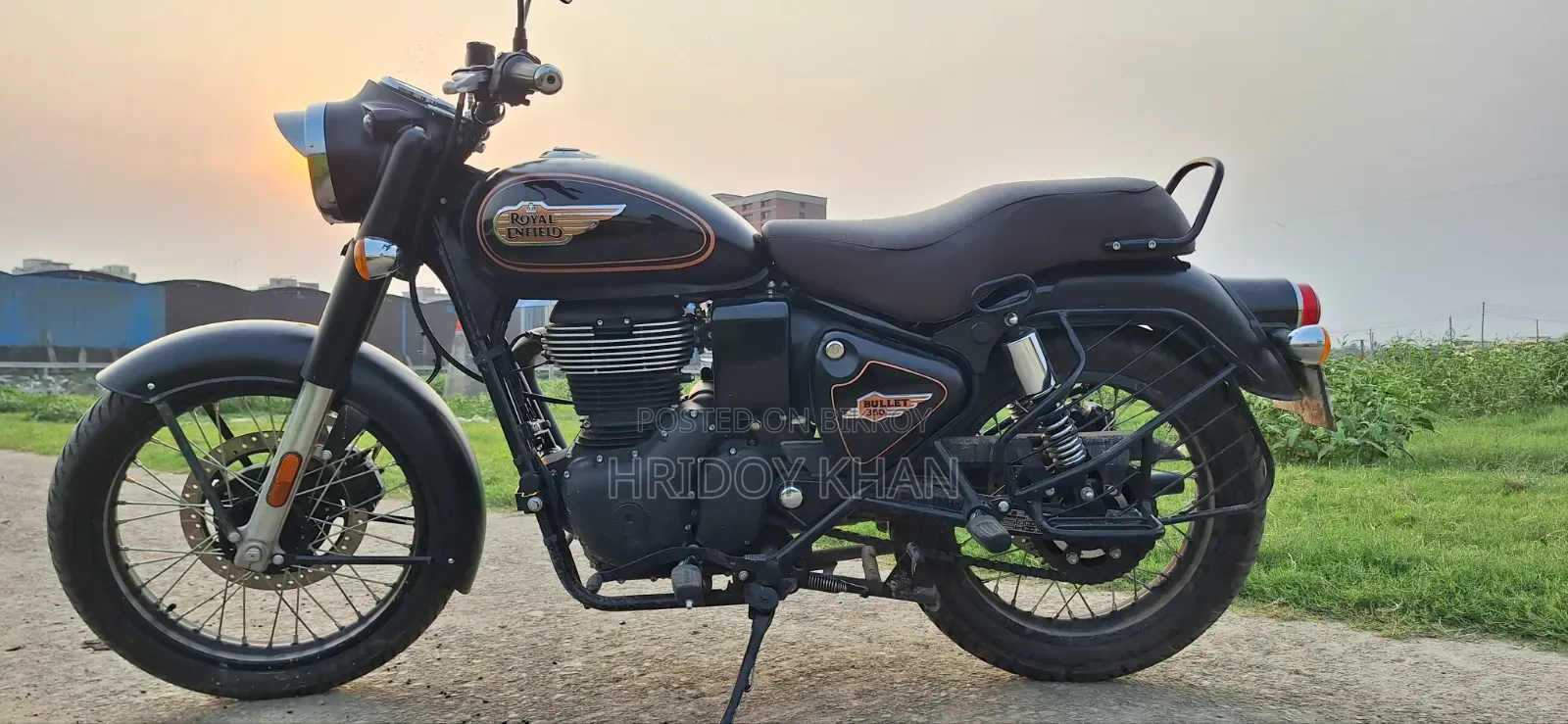 Royal Enfield Bullet 350 2025 Black