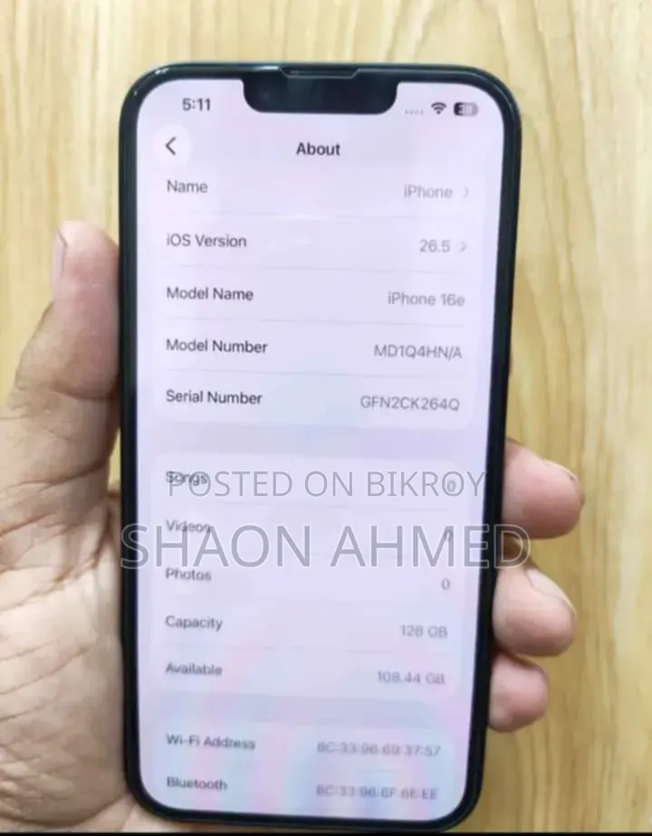 Apple iPhone 16e 128 GB Black