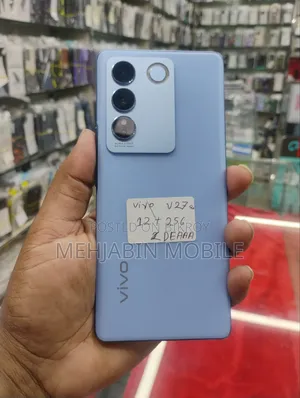Vivo V27 256 GB Blue