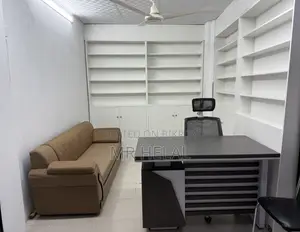 জরুরী ভিত্তিতে দোকান বিক্রয় হবে।