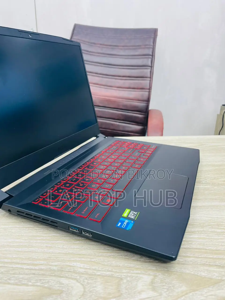 Laptop MSI MSI Sword 15 16GB Intel Core I7 SSD 512GB