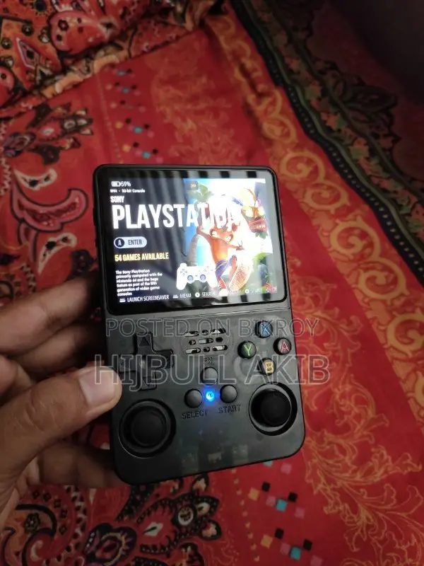 R36s Retro Gaming Console