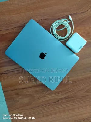 Laptop Apple MacBook Pro 2018 8GB Intel Core I5 HDD 128GB