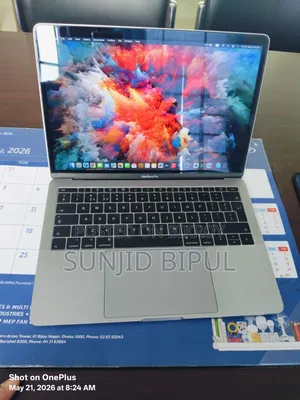 Laptop Apple MacBook Pro 2018 8GB Intel Core I5 HDD 128GB