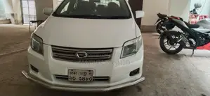 টয়োটা এক্সিও ২০১০ পার্ল