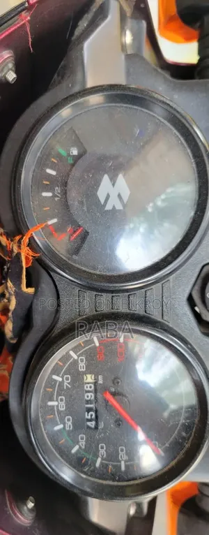 Bajaj CT 100 ES 2021 Red