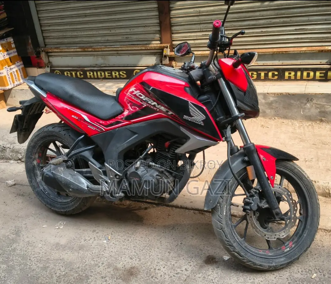 Honda Hornet 2018 Red