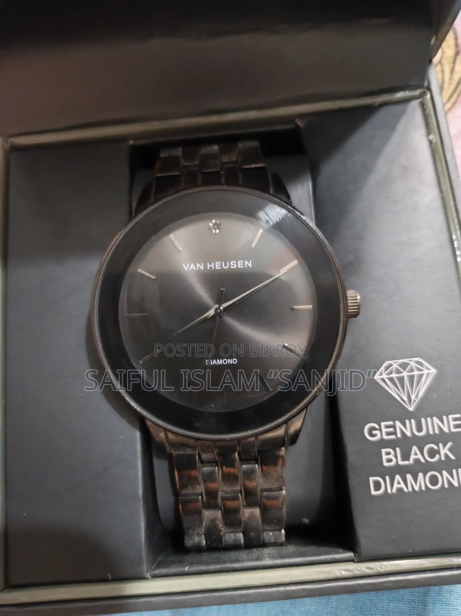 Van Heusen Genuine Black Diamond