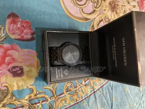 Van Heusen Genuine Black Diamond