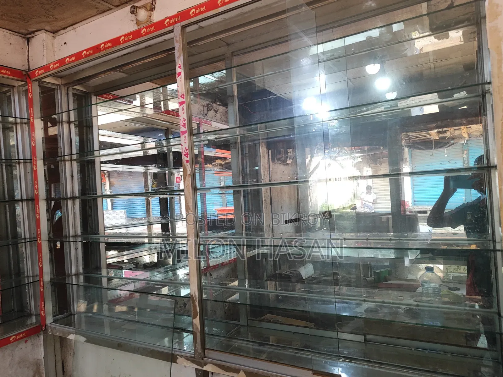 দোকানের রেক বিক্রি করবো