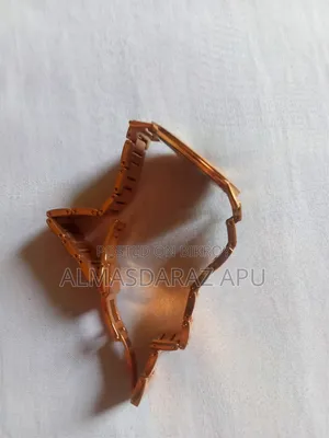 টাইটান ঘড়ি