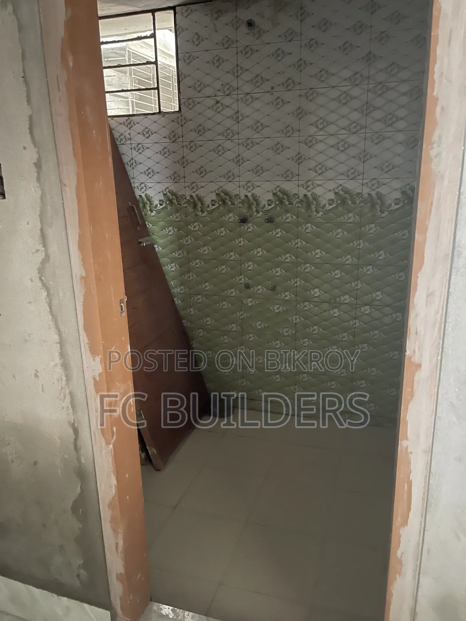 একে উওরন টাওয়ার, মিরপুরে ৩ বেডরুমের ফার্নিশড অ্যাপার্টমেন্ট বিক্রয় হবে