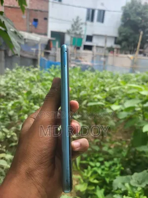 রিয়েলমি সি২১ওয়াই ৬৪ জিবি নীল