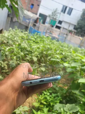 রিয়েলমি সি২১ওয়াই ৬৪ জিবি নীল