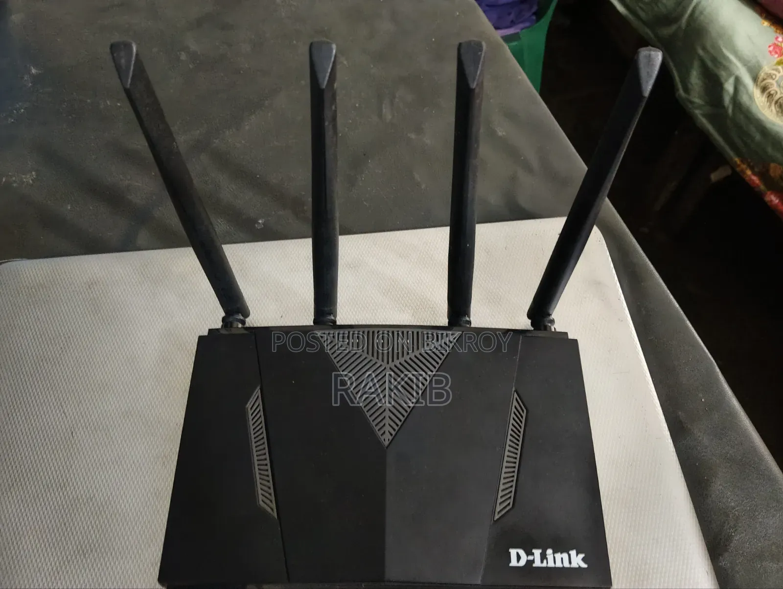 D-Link DWR-M960 Ac1200 Dual Band 4g Lte Gigabit Router