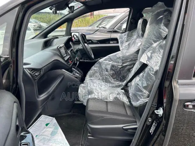 Toyota Noah 2020 Black