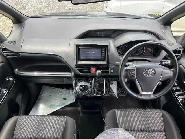 Toyota Noah 2020 Black