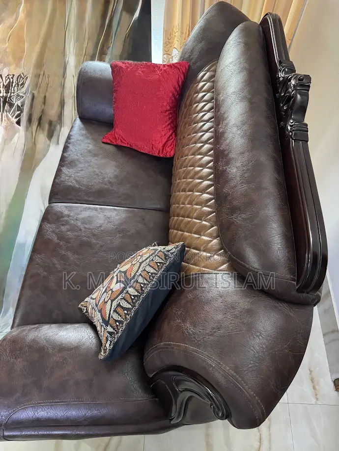 Sofa -- 02 Seater