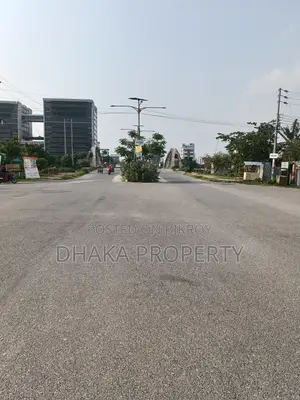 ৩ কাঠা কমার্শিয়াল প্লট দক্ষিণ মুখি সেক্টর ১৭/এইচ-১ ব্লক