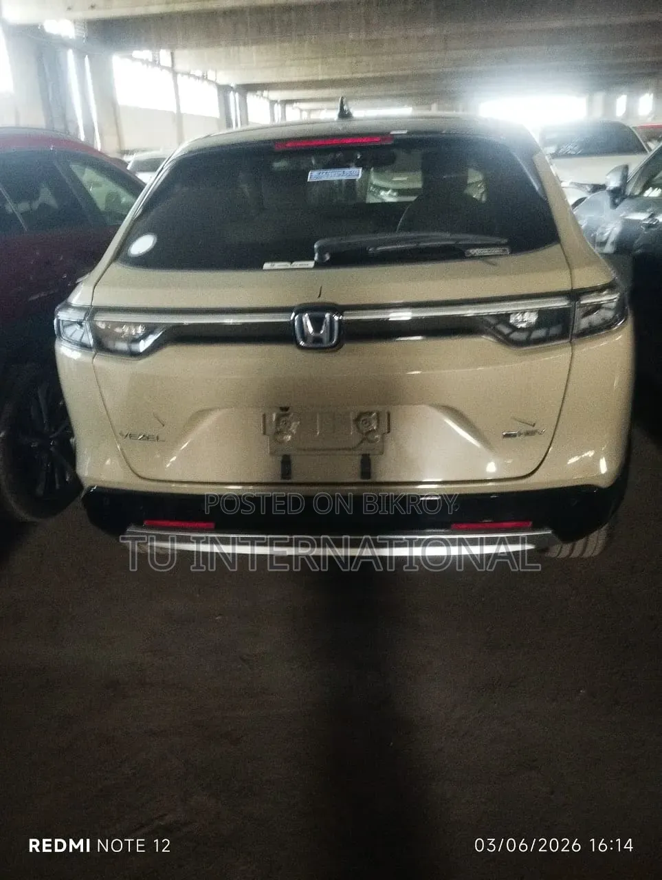 Honda Vezel 2021 Beige