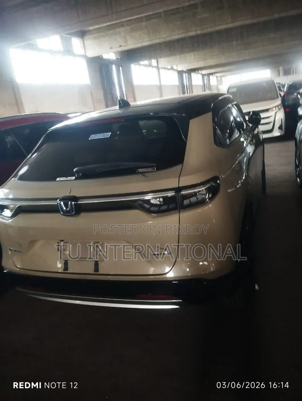 Honda Vezel 2021 Beige