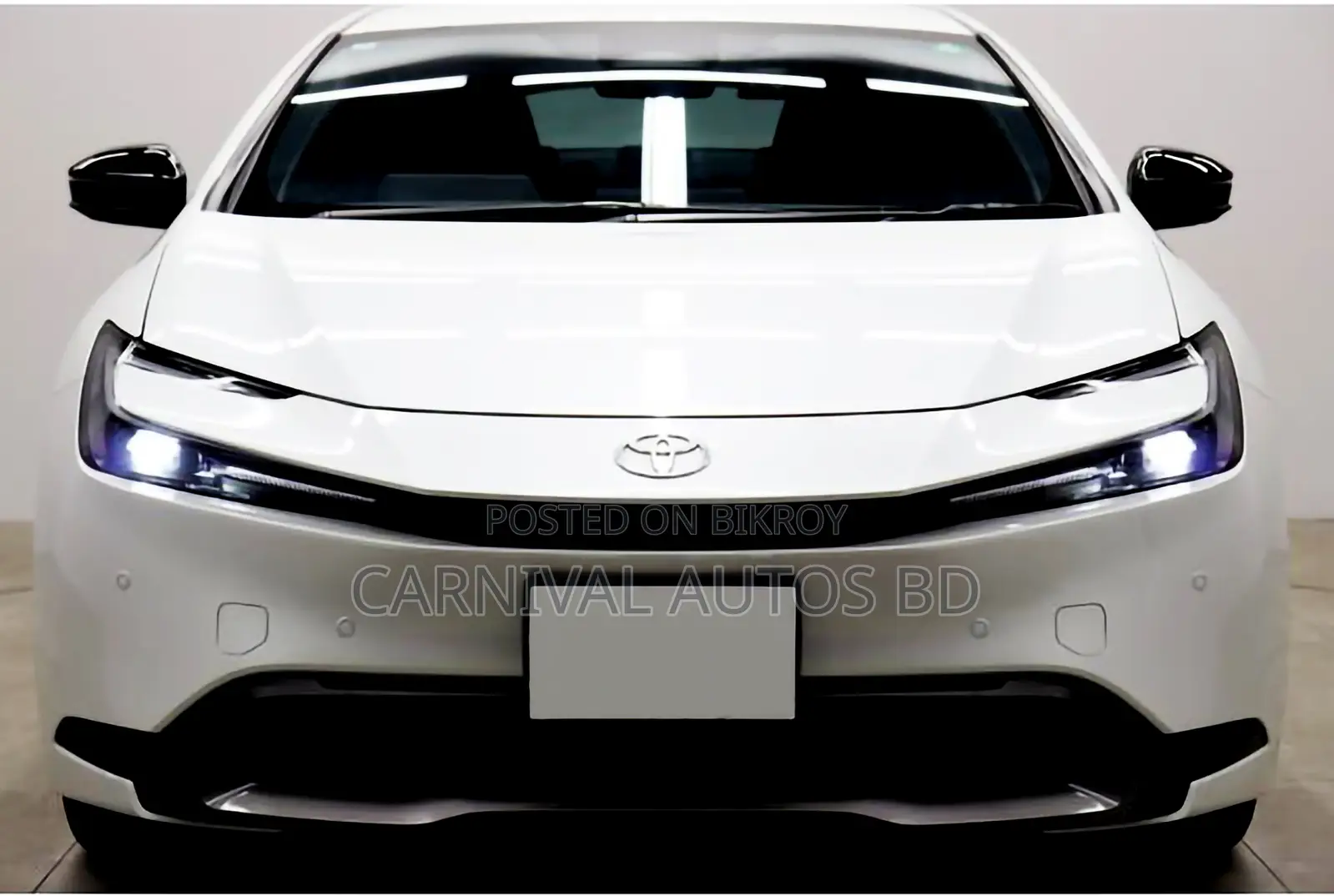 Toyota Prius LE All-Wheel Drive-e 2023 Pearl