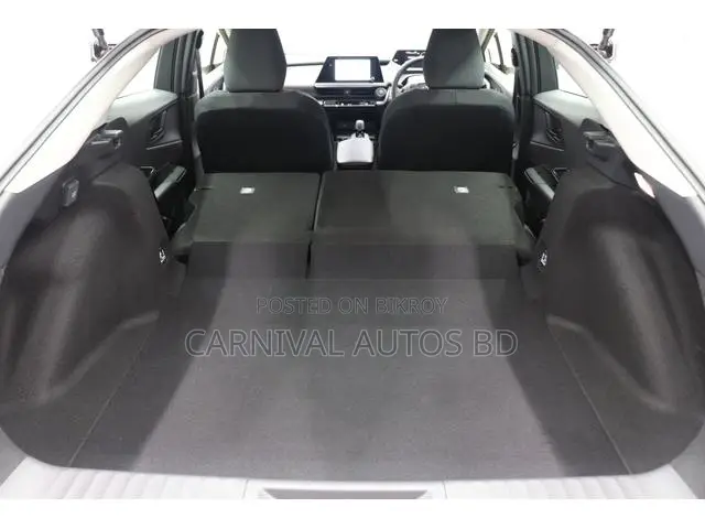 Toyota Prius LE All-Wheel Drive-e 2023 Pearl